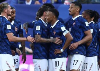 Fransa, Irak'ı 3 golle geçti! Fransa, Irak’ı 3 golle geçti!
