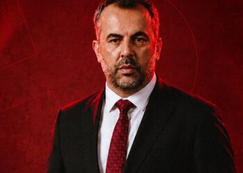 Galatasaray'da yeni genel menajer Özgün Önver! Galatasaray’da yeni genel menajer Özgün Önver!