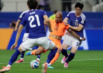 Hollanda ile Japonya puanları paylaştı!