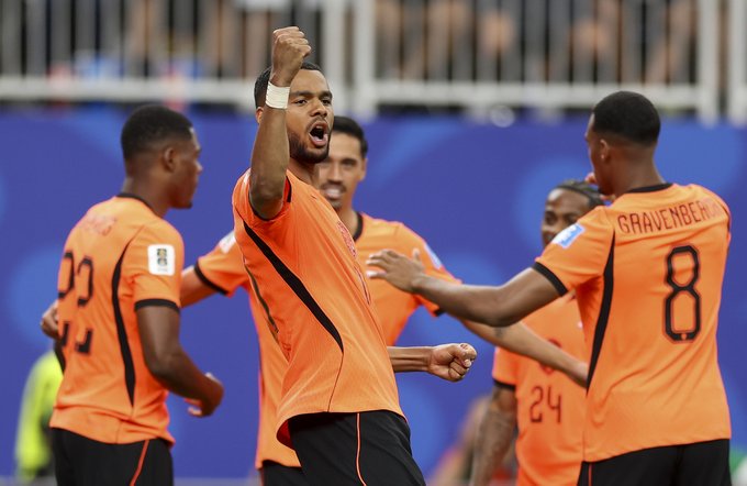 Hollanda, İsveç'i 5 golle geçti! hollanda isveci 5 golle gecti habermeydan