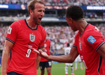 İngiltere, Panama’yı 2 golle geçip turladı!