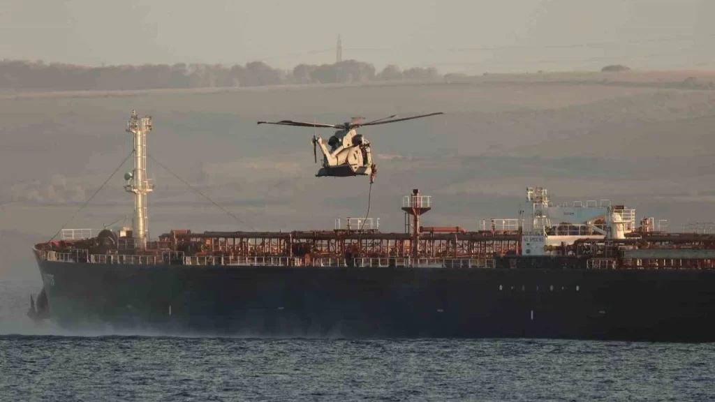 İngiltere’den Rus tankerine operasyon: 6 saat süren müdahale ingiltereden rus golge filo tankeri habermeydan