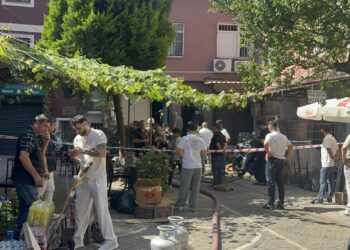 İstanbul’da tekstil atölyesinde yangın paniği