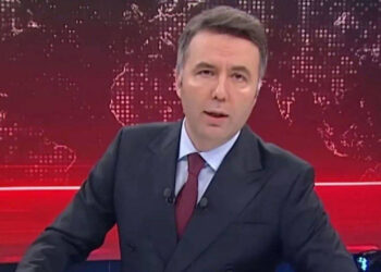 Mehmet Akif Ersoy hakkındaki iddianame mahkeme tarafından iade edildi