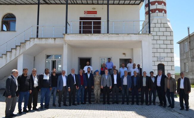 Muş Bulanık Kaymakamı Koşansu, köy ziyaretlerini sürdürüyor! mus bulanik kaymakami kosansu koy ziyaretlerini surduruyor habermeydan e1781616664168