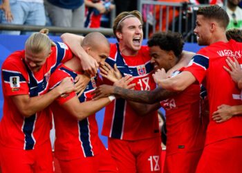 Norveç, Irak'ı 4 golle geçti! Norveç, Irak’ı 4 golle geçti!