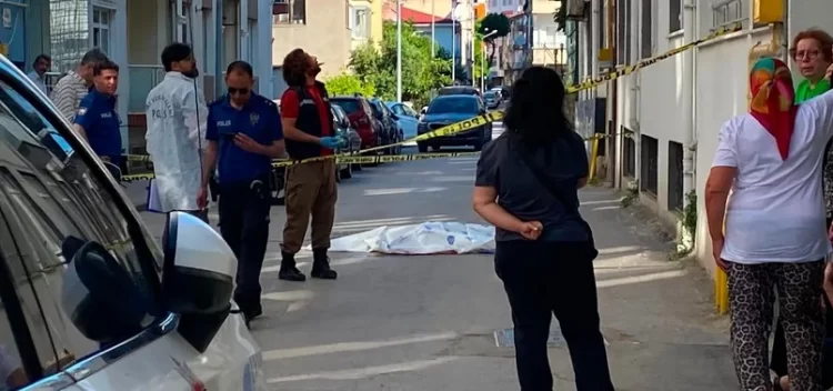 Sinop'ta, 4. kattan düşen yaşlı adam hayatını kaybetti! sinopta 4 kattan dusen yasli adam hayatini kaybetti habermeydan
