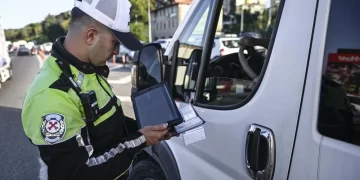 Sinop'ta, okul çevreleri ve servisler sıkı denetimde! Sinop’ta, okul çevreleri ve servisler sıkı denetimde!