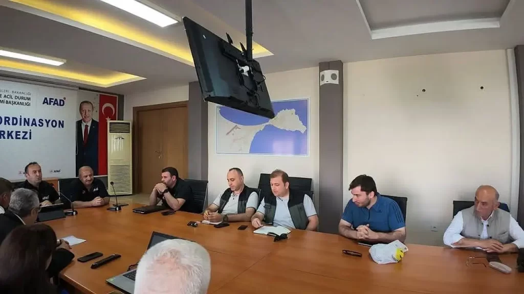 Sinop'ta, orman yangınlarına karşı kurumlar arası iş birliği eğitimi! sinopta orman yanginlarina karsi kurumlar arasi is birligi egitimi habermeydan