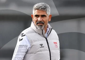 Sivasspor’da, teknik direktör İsmet Taşdemir ile yollar ayrıldı!