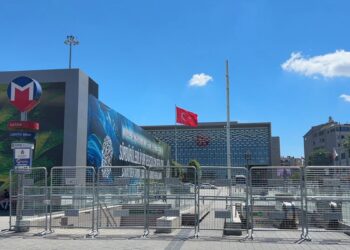 Taksim Metro İstasyonu kullanıma kapatıldı Taksim Metro İstasyonu kullanıma kapatıldı