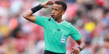 UEFA’dan flaş karar! ABD’ye alınmayan Somalili hakem finalde düdük çalacak!