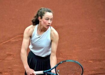 Zeynep Sönmez, Rosmalen'e çeyrek finalde veda etti! Zeynep Sönmez, Rosmalen’e çeyrek finalde veda etti!