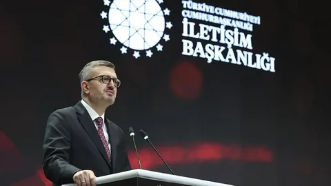 Burhanettin Duran'dan 15 Temmuz Mesajı: "Türkiye Her Türlü Tehdide Karşı Mücadele Edecek Güce Sahip" 15 Temmuz2 habermeydan