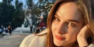 Alina Boz Üniversite mezunu oldu Alina Boz Üniversite mezunu oldu