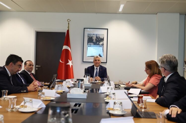Avrupa Otomotiv Devlerinden Türkiye'ye Destek! "Made in EU" Sürecinde Ortak Mesaj Avrupa Otomotiv Devleri habermeydan