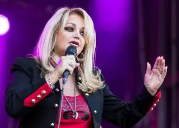 Bonnie Tyler kimdir? Kaç yaşında ve nereli? Neden öldü? Bonnie Tyler kimdir? Kaç yaşında ve nereli? Neden öldü?