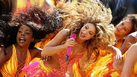 Dünya Kupası finalinde Shakira rüzgarı! Yaşı gündem oldu Dunya Kupasi finalinde Shakira ruzgari habermeydan