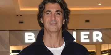 Edvina Sponza Çeşme’de İbrahim Kutluay Paro’da görüntülendi