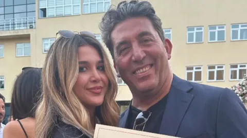 Emre Kınay kızı Duru Kınay ile tatile çıktı Emre Kinay Duru kinay tatile cikti habermeydan