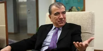 Enver Altaylı kimdir? Kaç yaşında ve nereli? Enver Altaylı kimdir? Kaç yaşında ve nereli?
