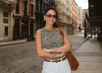 Eylem İpek Şafak kimdir? Kimin kardeşi? Neden gözaltına alındı? Eylem İpek Şafak kimdir? Kimin kardeşi? Neden gözaltına alındı?