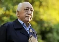 Fethullah Gülen kimdir? Fethullah Gülen hayatı nasıldı?