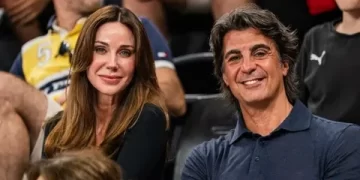 İbrahim Kutluay ile Demet Şener çocuklarıyla tatile çıktı