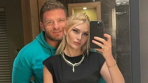 İsmail Balaban ve İlayda Şeker ikinci bebeklerini bekliyor Ismail Balaban Ilayda seker ikinci bebeklerini bekliyor habermeydan