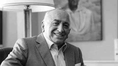 İsmet Acar hayatını kaybetti Ismet Acar hayatini kaybetti habermeydan