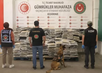 Kapıkule’de Dev Uyuşturucu Operasyonu! 1 Tonu Aşan Uyuşturucu Ele Geçirildi