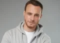 Kerem Bürsin'e Azerbaycan'da yoğun ilgi Kerem Bürsin’e Azerbaycan’da yoğun ilgi