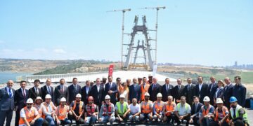 Bakan Uraloğlu: Kuzey Marmara Otoyolu’nun son etabında çalışmalar yüzde 80’i geçti Bakan Uraloğlu: Kuzey Marmara Otoyolu’nun son etabında çalışmalar yüzde 80’i geçti