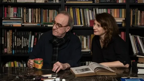 Mehmet Güreli oyuncu Görkem Yeltan'ı evlat edindi Mehmet Gureli oyuncu Gorkem Yeltan evlat edindi habermeydan
