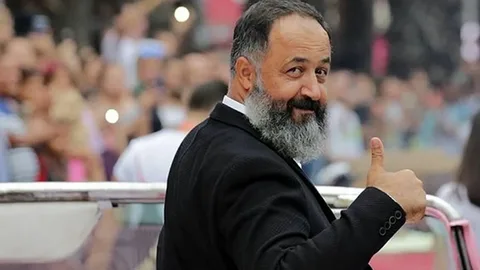 Mehmet Özgür kimdir? Kaç yaşında ve nereli? Mehmet ozgur kimdir habermeydan