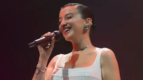Melike Şahin eşiyle tatilde yeni karesini paylaştı Melike sahin esiyle tatilde yeni karesini paylasti habermeydan