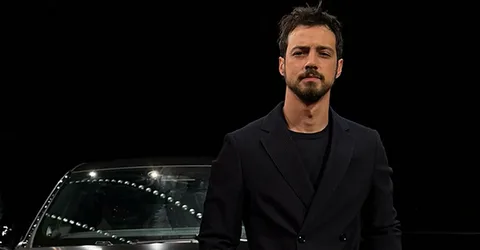 Mert Yazıcıoğlu bu kez doktor rolüyle ekranlara gelecek Mert Yazcioglu bu kez doktor roluyle ekranlara gelecek habermeydan