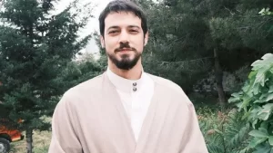 Mert Yazıcıoğlu bu kez doktor rolüyle ekranlara gelecek Mert Yazcioglu bu kez doktor roluyle ekranlara gelecek1 habermeydan