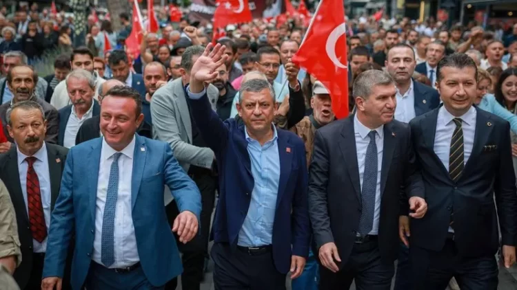 CHP'de Tarihi Ayrılık! Özgür Özel ve Çok Sayıda Milletvekili İstifa Etti, Yeni Parti İçin Geri Sayım Ozgur Ozel4 habermeydan