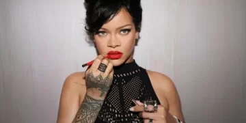 Rihanna Türkiye'den o havalimanını takibe aldı Rihanna Türkiye’den o havalimanını takibe aldı