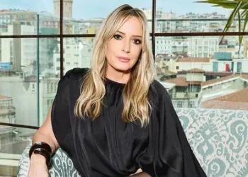 Saba Tümer babasını kaybetti Saba Tümer babasını kaybetti