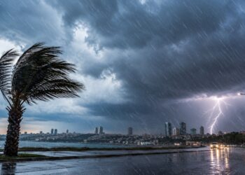 Meteoroloji'den 34 İl İçin Uyarı! Sağanak Yağış ve Kuvvetli Rüzgar Geliyor Meteoroloji’den 34 İl İçin Uyarı! Sağanak Yağış ve Kuvvetli Rüzgar Geliyor