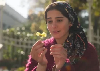 Sevdiğim Sensin'in Dicle'si Helin Kandemir'e teklif yağıyor! Kararını verdi Sevdiğim Sensin’in Dicle’si Helin Kandemir’e teklif yağıyor! Kararını verdi