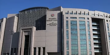 Ünlülere Uyuşturucu Soruşturması: 25 Kişi Hakkında Gözaltı Kararı, Sıla ve İlyas Yalçıntaş Gözaltında Ünlülere Uyuşturucu Soruşturması: 25 Kişi Hakkında Gözaltı Kararı, Sıla ve İlyas Yalçıntaş Gözaltında