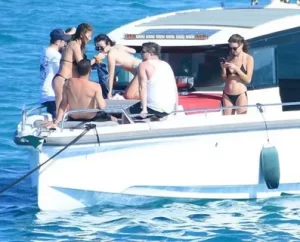 Unlulerin bodrum cesme rotasi1 habermeydan 1