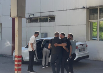 Ahbap Derneği Başkanı Haluk Levent Gözaltına Alındı! Ahbap Derneği Başkanı Haluk Levent Gözaltına Alındı!