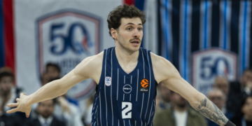 Anadolu Efes’te, Şehmus Hazer ile yollar ayrıldı!