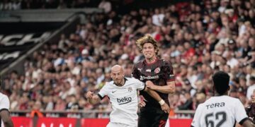 Beşiktaş, Danimarka'da 2 golle turladı! Beşiktaş, Danimarka’da 2 golle turladı!