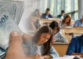 Üniversitelilere aylık 13 bin 750 TL burs desteği: Başvuru takvimi açıklandı Üniversitelilere aylık 13 bin 750 TL burs desteği: Başvuru takvimi açıklandı