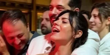 Çağatay Ulusoy ve Aslıhan Malbora'nın düğünde aşk dolu anları! Çağatay Ulusoy ve Aslıhan Malbora’nın düğünde aşk dolu anları!